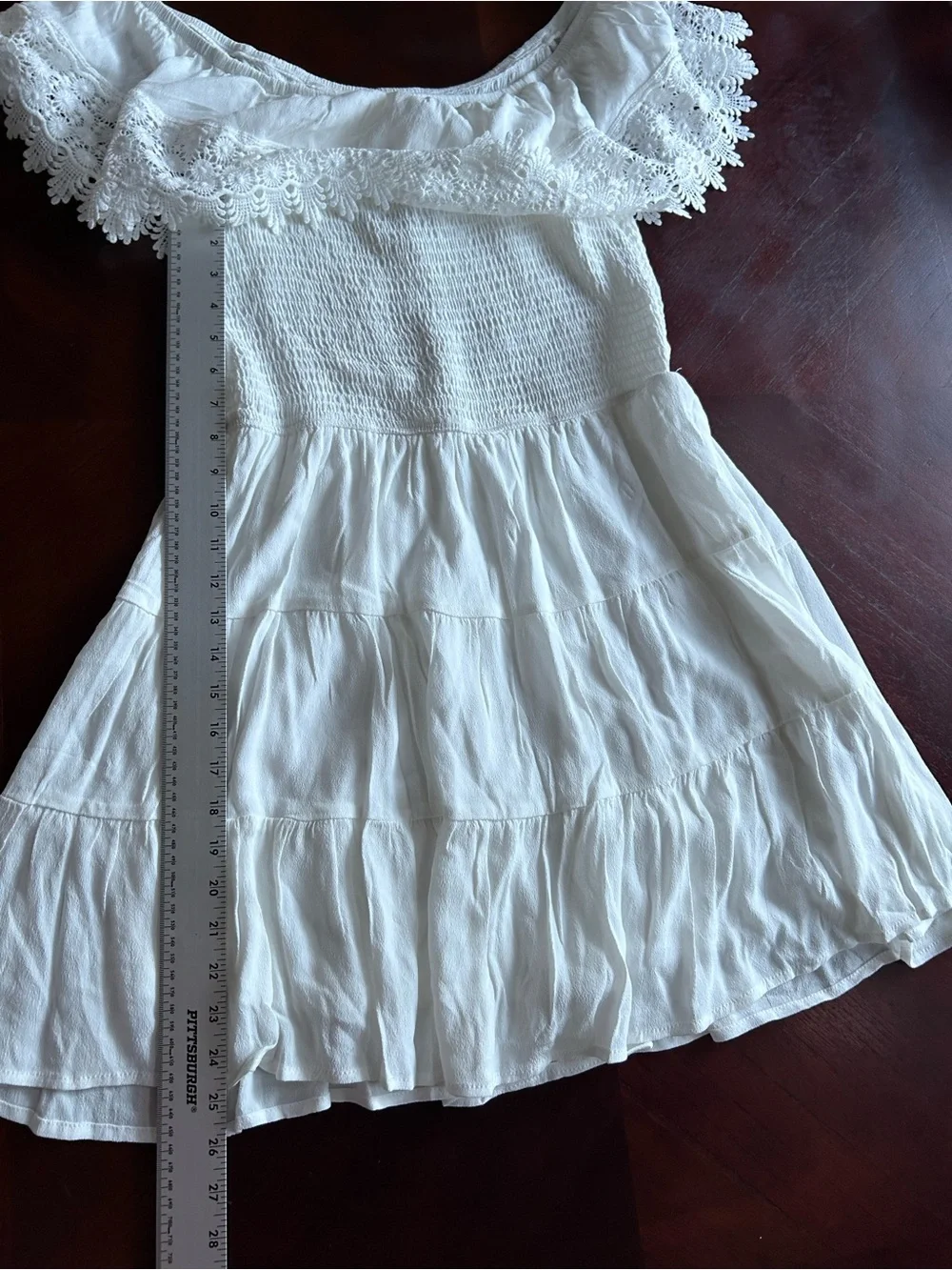 Francesca's Collections White Off-Shoulder Lace Mini Dress size L - Picture 4 of 8
